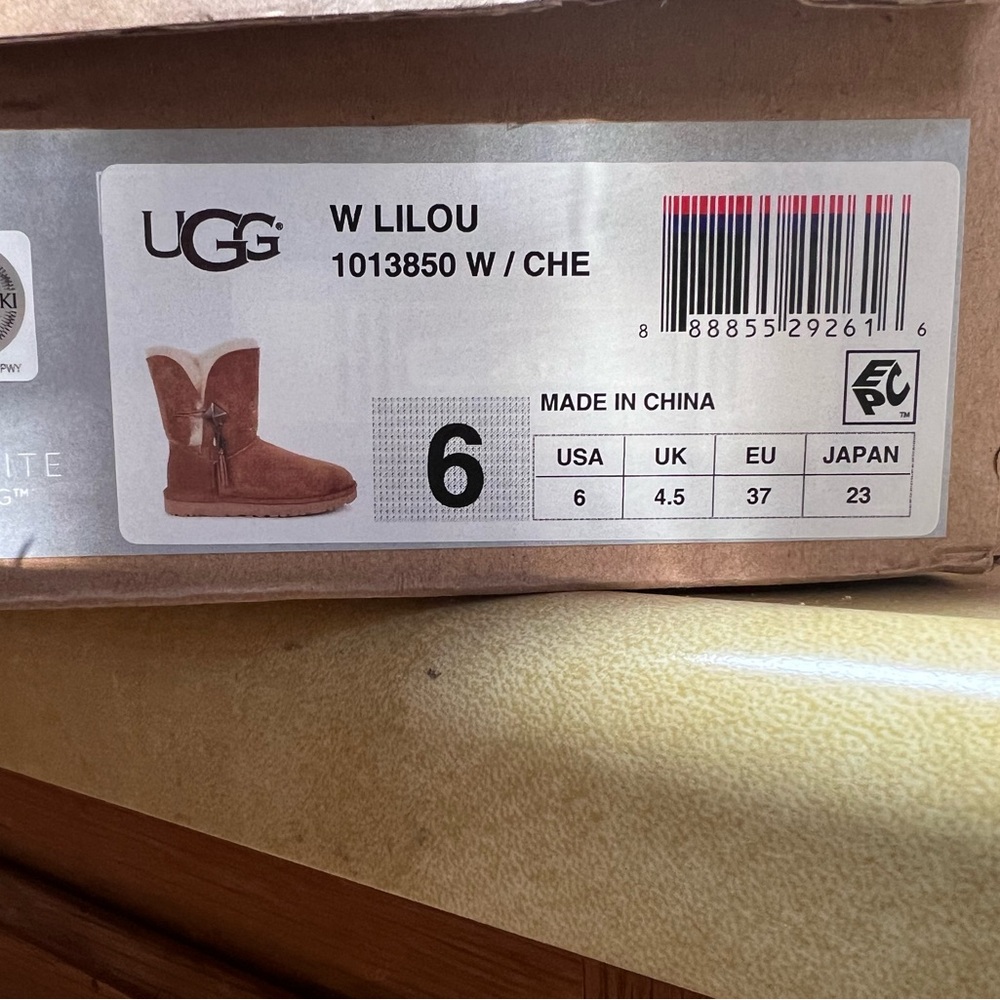 UGG Women's Lilou Chestnut Boots